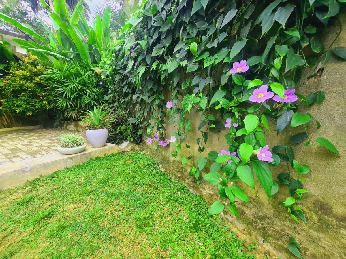 Sahasna Villa Unawatuna Luaran gambar
